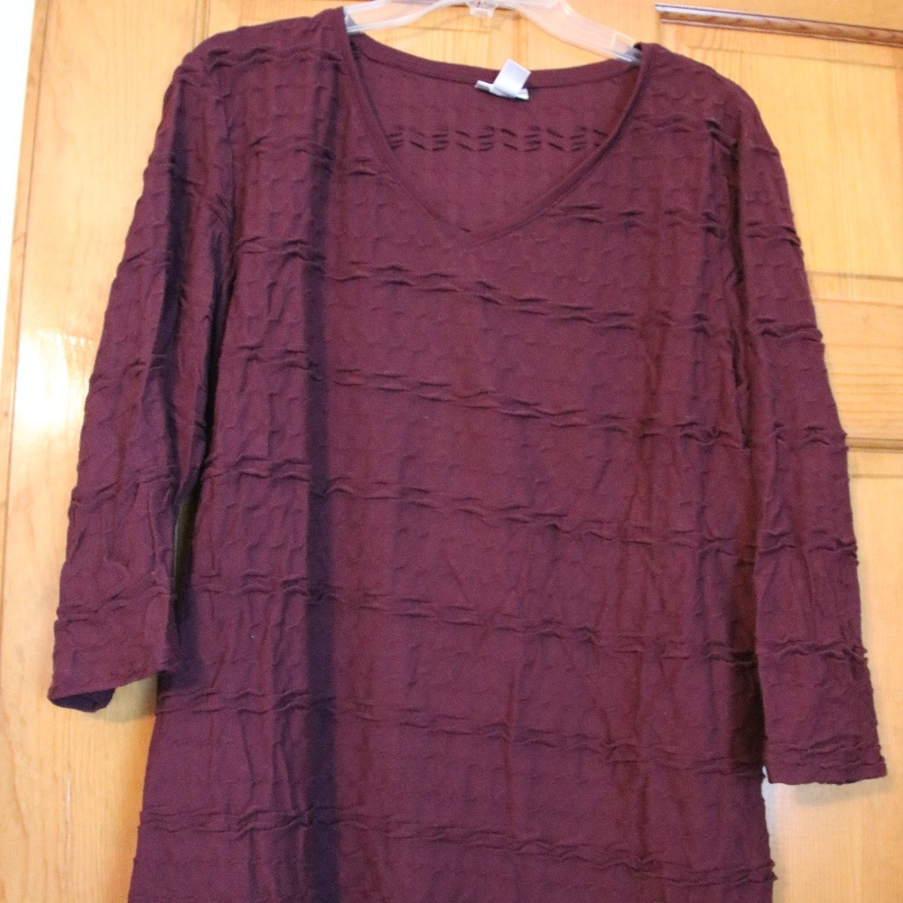 women's top